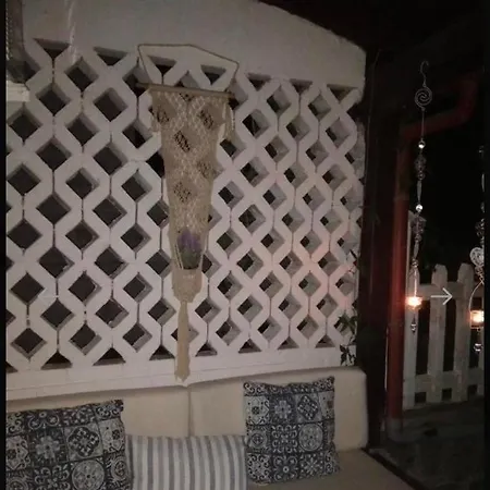 דירה Mimi's Beachhouse פוליכרונו
